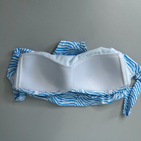 J McLaughlin Koa One Piece Swimsuit Size 6 Radio Waves Blue White NWOT - Picture 6 of 11